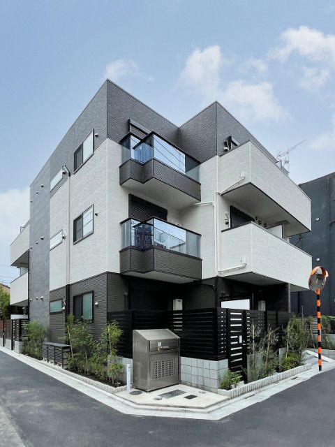 Tre Court Kitasenju(トレコート北千住)の外観画像