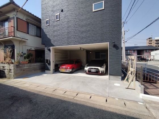 ビルトインガレージ高柳西町デザイナーズ戸建賃貸の外観画像