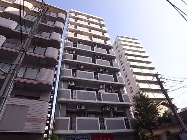 キララ比恵の外観画像