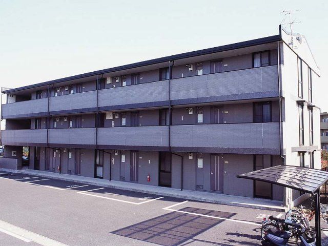 レオパレス鹿子木AREAⅡの外観画像