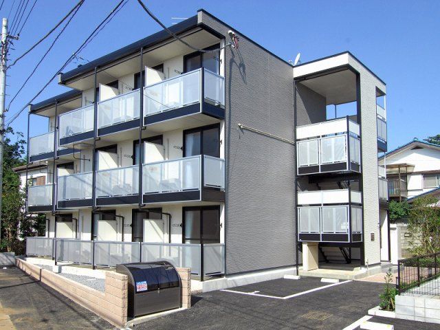 レオパレス晃栄の外観画像