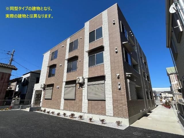 レヴメゾン神山六番館の外観画像
