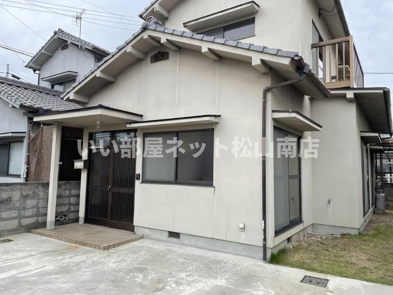 南久米一戸建 南の外観画像