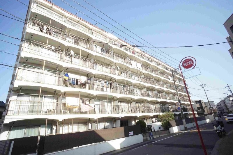 市川ファミリー第一マンションの外観画像