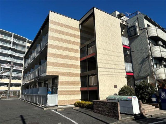 レオパレスナルニの外観画像