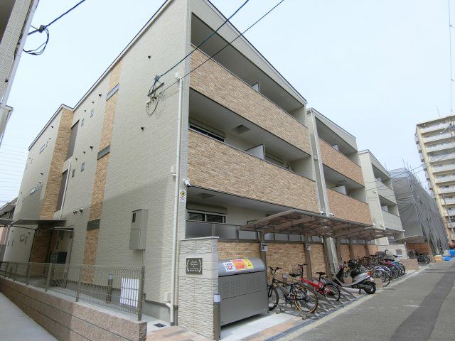 クリエオーレ茨田大宮Ⅱの外観画像