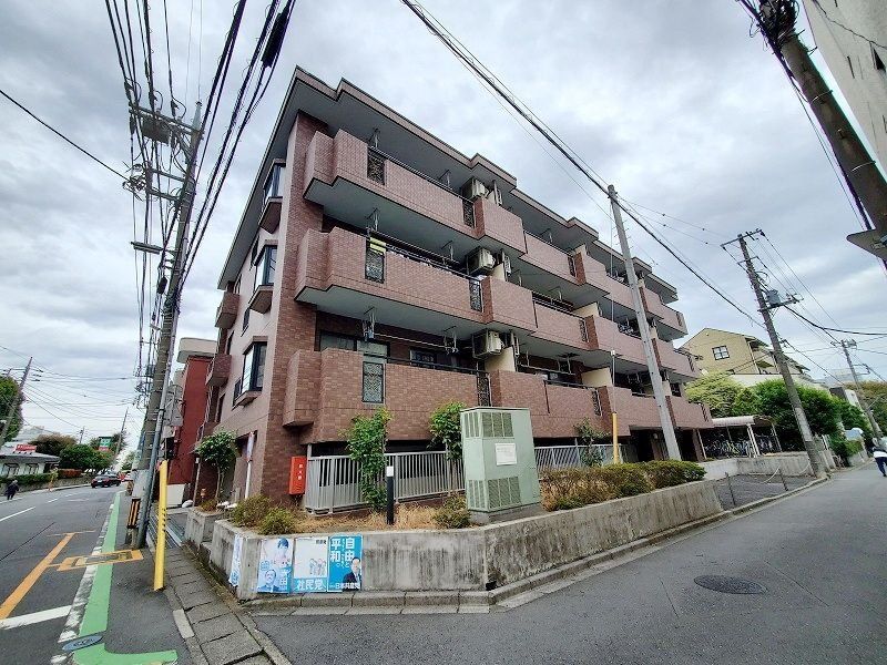アステルの外観画像