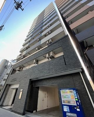 アドバンス西梅田ラシュレの外観画像