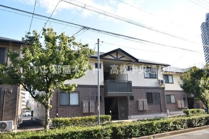 リビングタウン宇多津東 B棟の外観画像