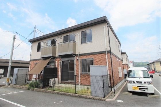 ヴィラ ジャスティス Bの外観画像