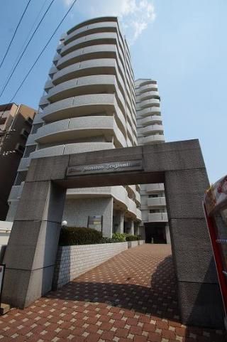 ライオンズマンション天神南701号室の外観画像
