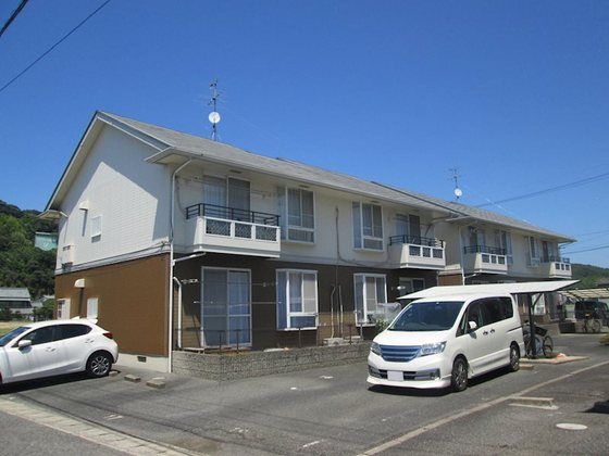 ファミーユ竹原 Cの外観画像