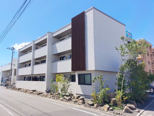 クールマノワール朝生田の外観画像