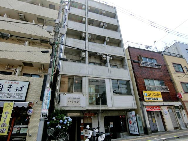 YM浅草雷門の外観画像