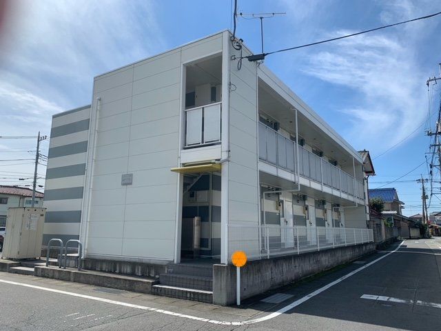 レオパレスパール2001の外観画像