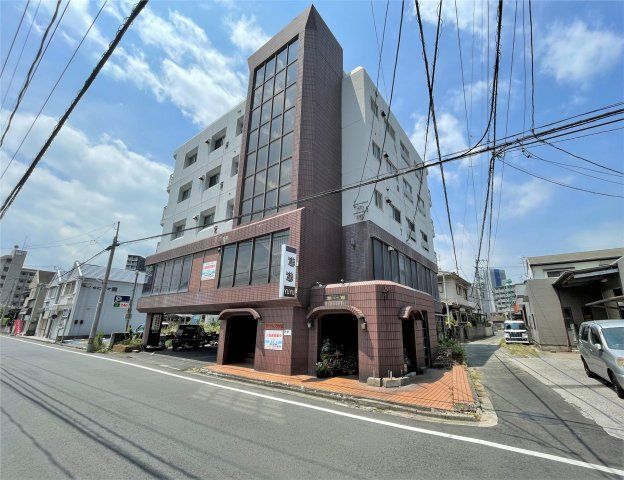 ロイヤルプラザIIIの外観画像
