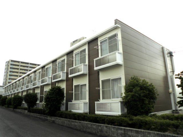 レオパレスクレールの外観画像