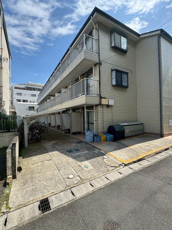 モア6の外観画像