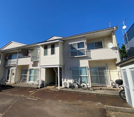 アマダムの外観画像