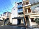 ヤングリーブス岡本の外観画像