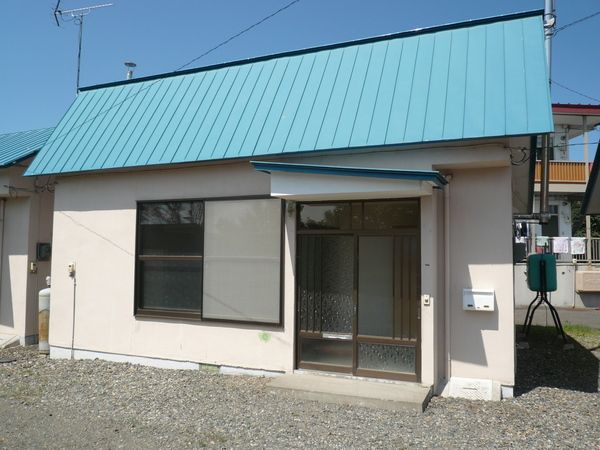 西14北6 貸家(中央)の外観画像