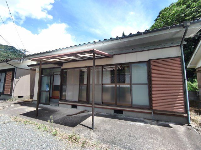 山下貸家の外観画像