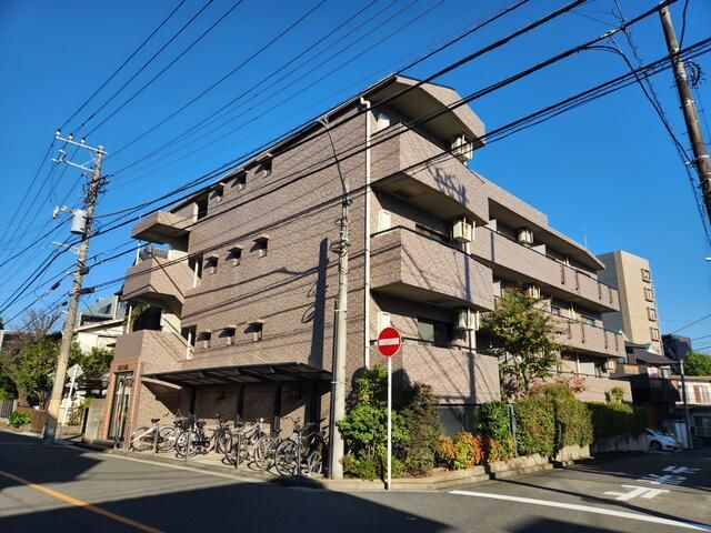 エルマーノヨコハマの外観画像