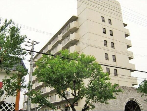 三番町マンションの外観画像