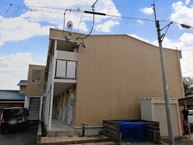 レオパレスウエストスプリングⅡの外観画像