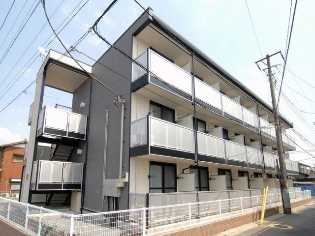 レオパレスベイブリーズそがの外観画像