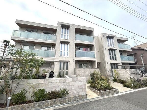 ソルジェンテ中宮の外観画像