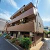 ラミアール学芸大学の外観画像