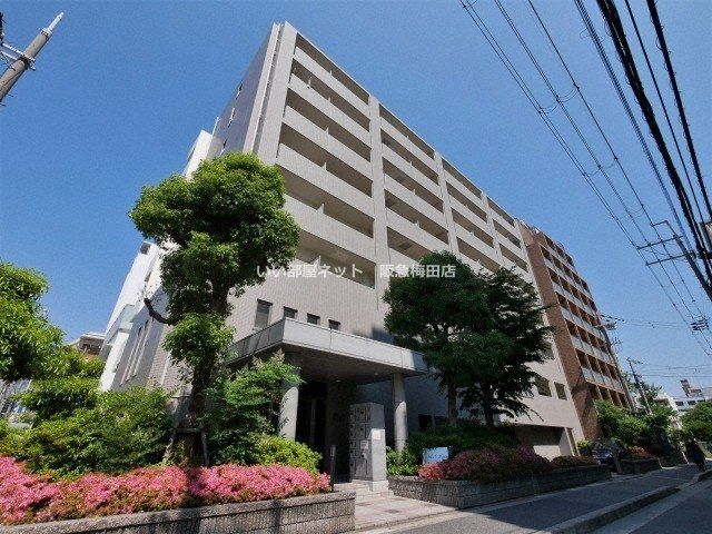 アールエスフラッツの外観画像