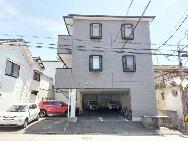 ベルク.カネキの外観画像