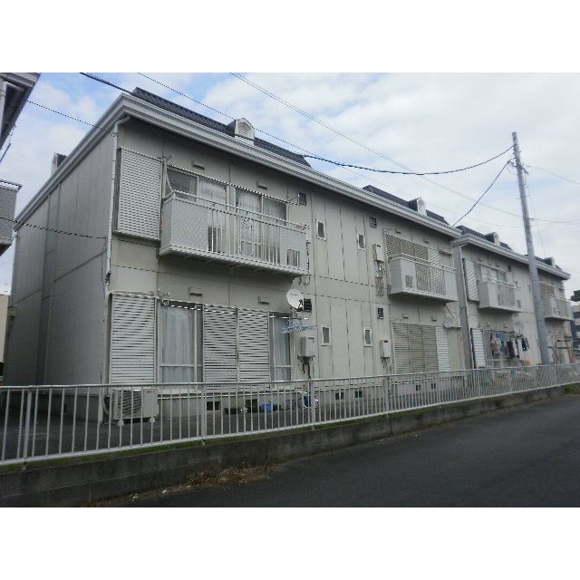 ファミール江川 Bの外観画像