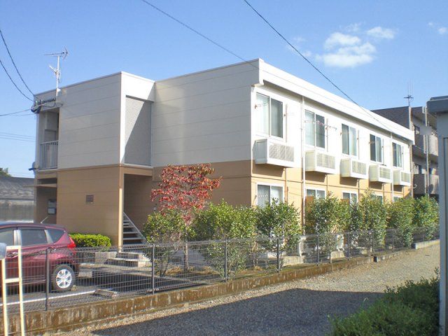 レオパレスヤマタニの外観画像