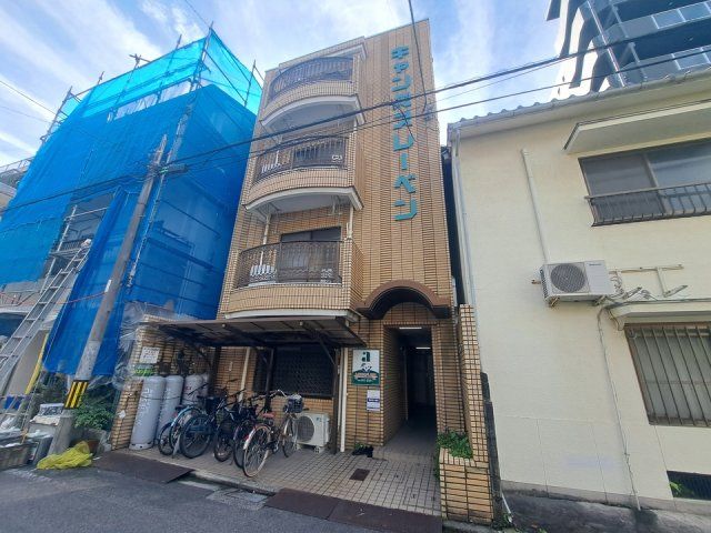 キャンパス・レーベンの外観画像