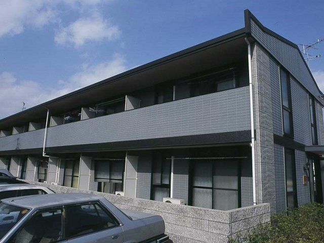 レオパレスツツミ28の外観画像