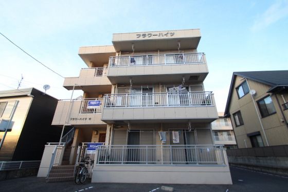 フラワーハイツⅥの外観画像
