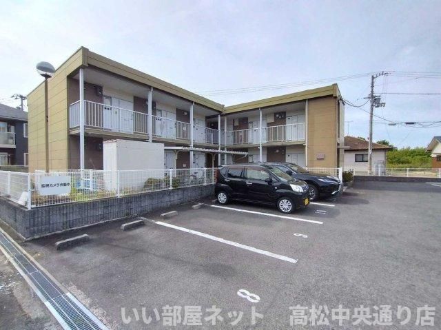 レオパレスルースの外観画像