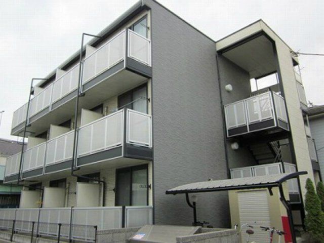 レオパレス四忠の外観画像
