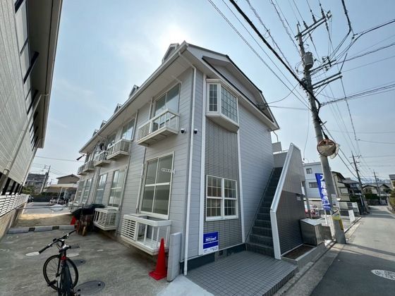 クレスト佐方の外観画像