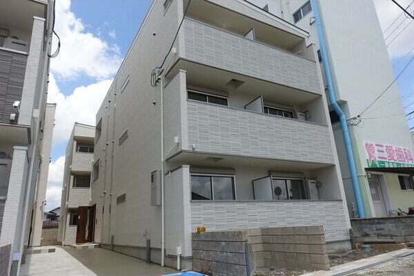 クリエオーレ庄内栄町Ⅲの外観画像