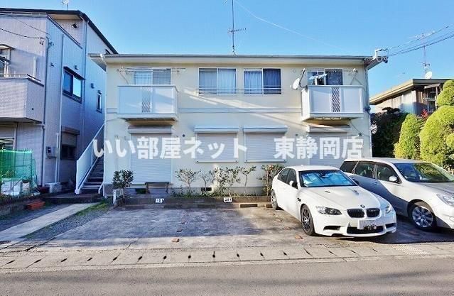 アベニール春日町の外観画像
