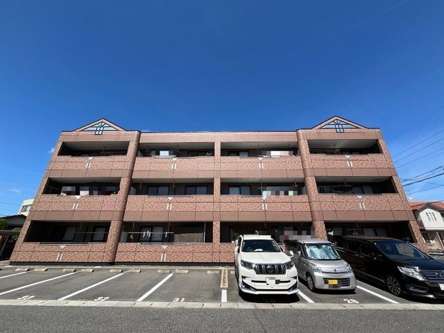 N-グランドールの外観画像