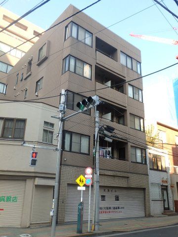 芹澤ビルの外観画像