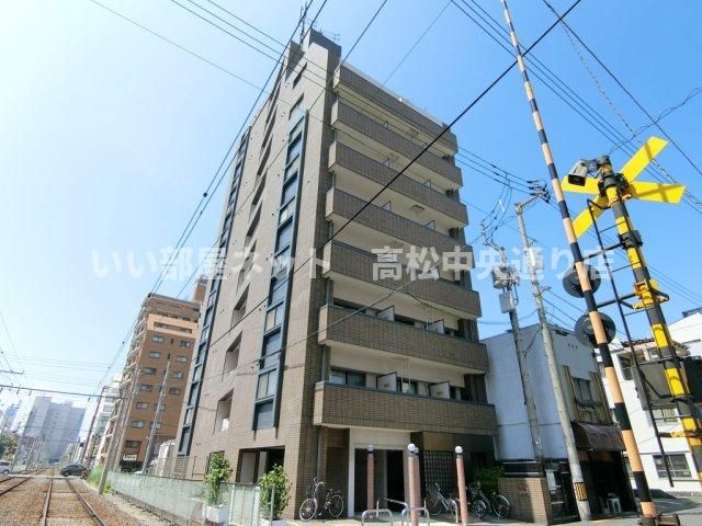 朝日プラザアーバンコア高松の外観画像