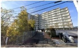 エクセレンス千里山の外観画像