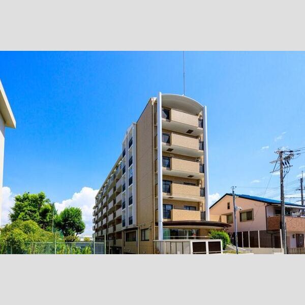 プリムールの外観画像