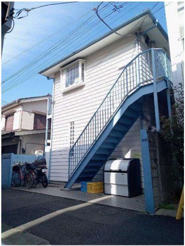 パレヴランシュの外観画像